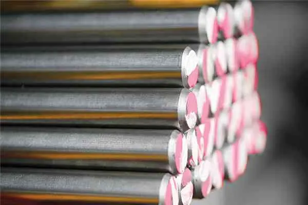 Peeled and Centerless Ground Bars